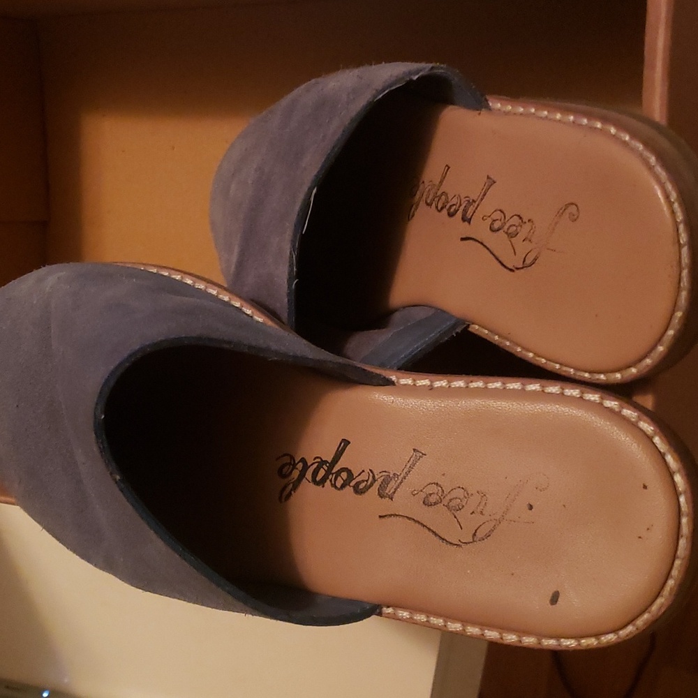 Free people suede slipons 36